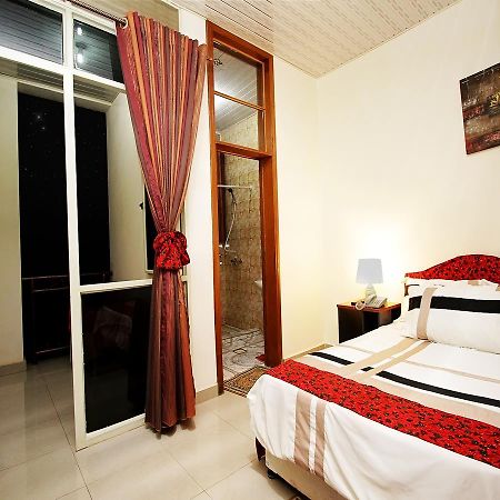 St Augustine Apart & Hotel Кигали Экстерьер фото