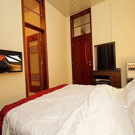 St Augustine Apart & Hotel Кигали Экстерьер фото
